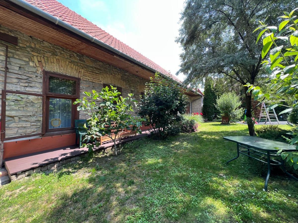 Kohaz Apartman Daire Veszprém Dış mekan fotoğraf